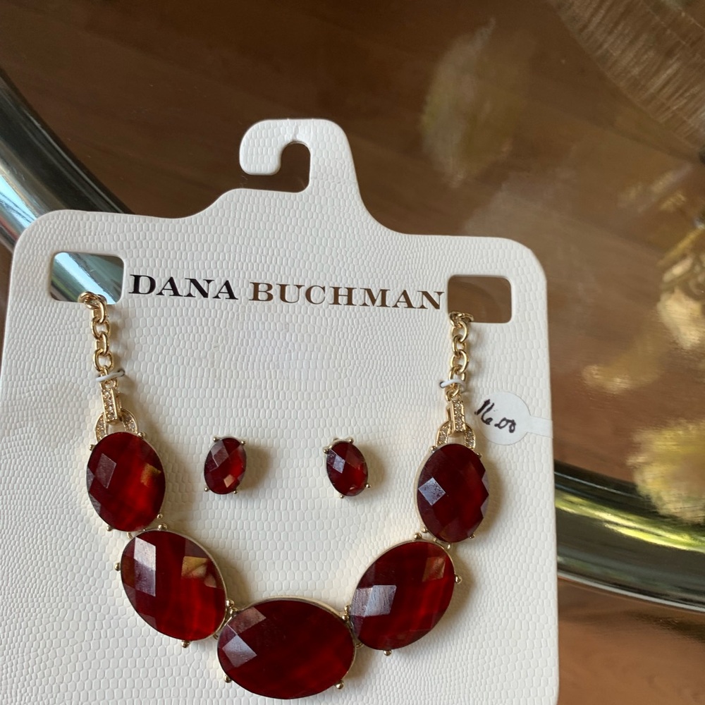 Kohl's Dana Buchman Gold and Red Necklace Set